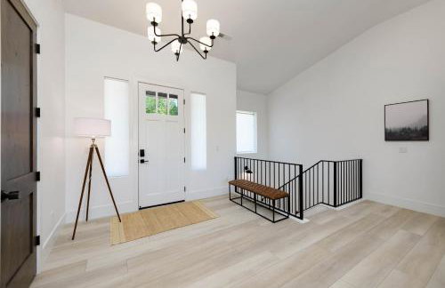 Cliffside Modern Villa - Hot Tub Stunning Views - Foto 25