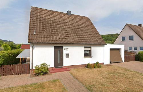 Gemütliches Haus mit Platz zum Entspannen - Foto 3