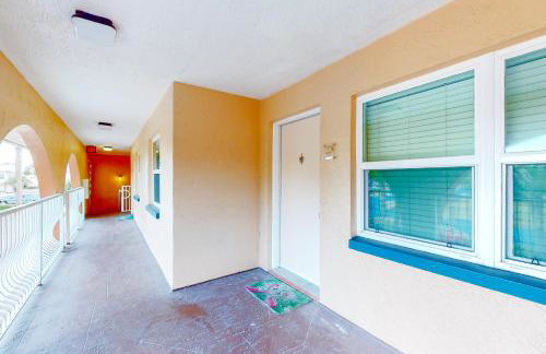 Surrounded by Ocean - Foto 22