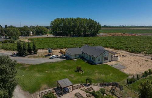 Luxe & Comfy Vineyard Estate ~ Breathtaking Views! - Foto 10