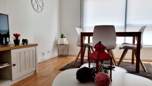 acogedor, con garaje, céntrico. - Foto 3