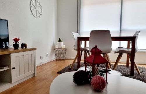 acogedor, con garaje, céntrico. - Foto 3