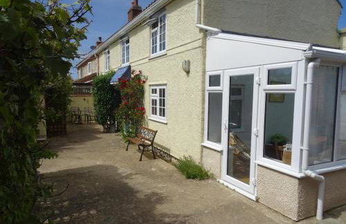 Clipper Cottage - 1874 Wrecker's home - Photo 26