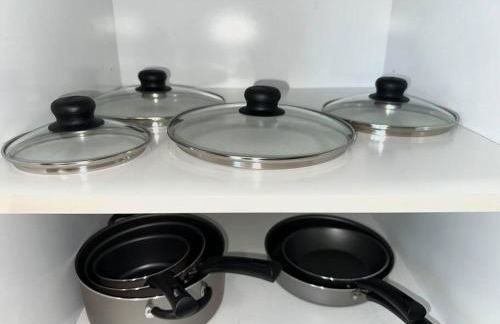 Comfy NJ 2BR Close to Airport, Dream Mall & NYC - Foto 9