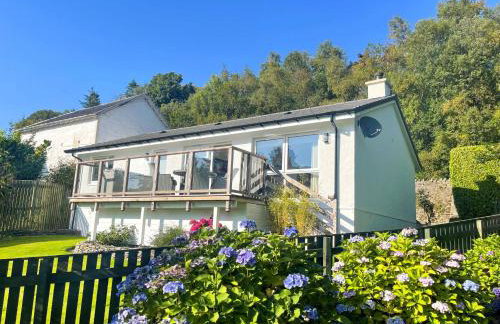 Dunbheag Cottage - Photo 1