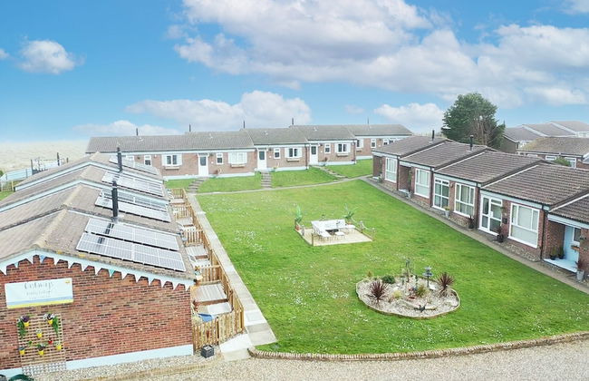 Beach Front 3 Bed Cottage and Hot Tub Kessingland - Foto 8