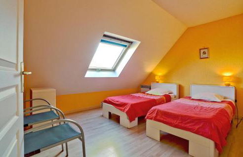 4 Bedroom Awesome Home In Courtils - Foto 16