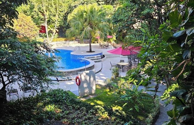 Novo Hotel & Suite - Photo 23