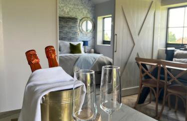 The Old Tractor Shed Luxury Private Hot Tub & View - Foto 65