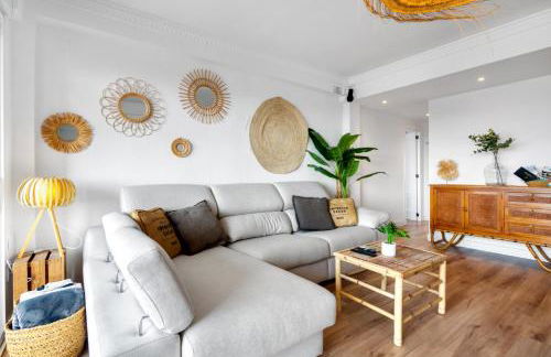 AP-7 XimoApartments con VISTAS ESPECTACULARES AL MAR - Photo 12