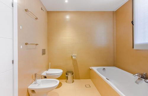 Villa Eleonora, Luxury Villa with Heated Pool Ocean View in Adeje, Tenerife - Foto 63