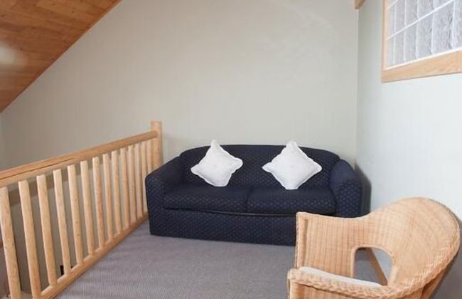 Creekview Court by Apex Accommodations - Photo 17