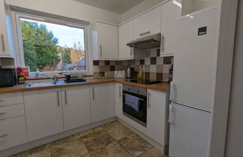 Two bedroom flat in Bridge of Allan, Stirling - Foto 7