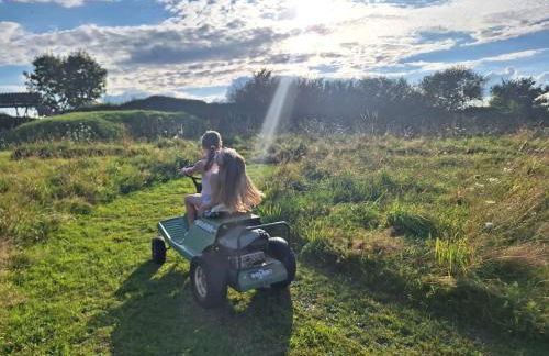 Gites Le Grand Tornage holiday fun for the whole family - Photo 56