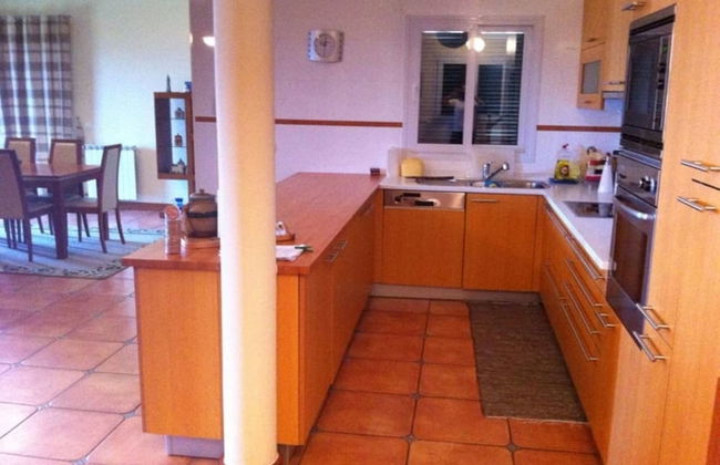 P Delgada 3-bed House, Sleeps 6, Parking & Seaview - Foto 6