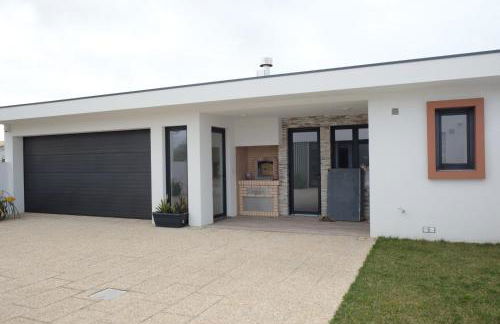 Ruhiges Modernes Haus Parkplatz WLAN Whirlpool - Foto 24