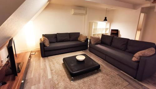 CF26 75m2 Central Quiet Duplex Apartment - Foto 4