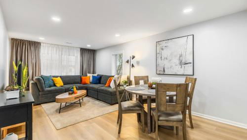 STUNNING freshly remodeled MODERN apartment - Foto 3