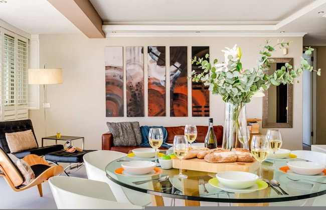 Secure Holiday Apartment w Private Pool Calico - Foto 18