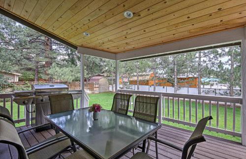 Game Room, Yard, Deck and Fireplace Lakeside Home - Foto 20