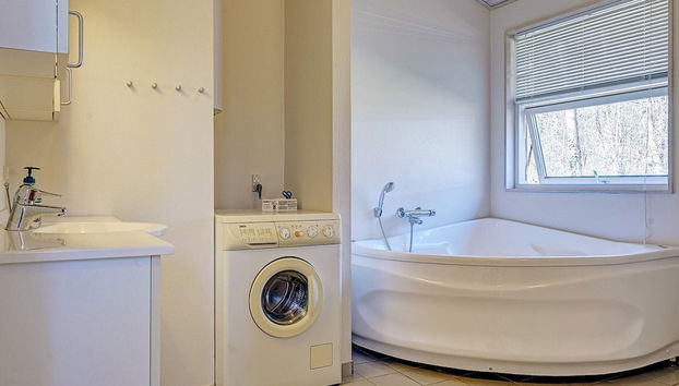 8 Person Holiday Home in Hasle - Foto 5, Interior