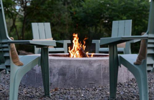 Dual Home Retreat! Walk Between Both! Sleeps 28 - Foto 25