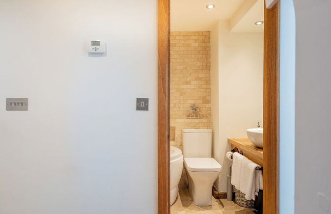 Coach House - Lovely Home in Cheltenham - Photo 68