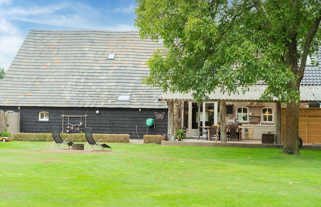 Farmhouse in Elsendorp With Garden - Foto 1