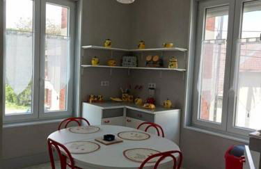 F2 1ER ETAGE - 5 min du Lac de Madine - Foto 6