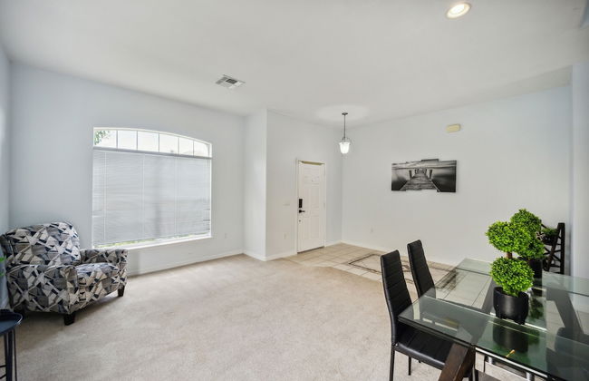 Elegant 5br Villa With Private Pool 5 Bedroom Home by RedAwning - Photo 31