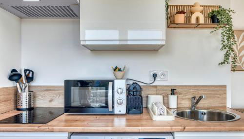 La Suite Crème - Métro D - Gare de Vénissieux - Foto 3