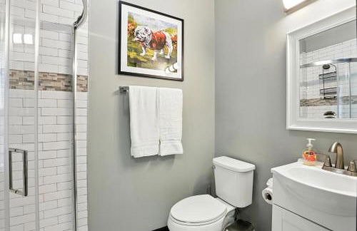 New Listing The 483 Suite - Walk to Stadium - Photo 9