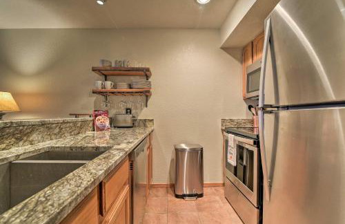Walk to Main St Frisco Condo with Community Pool! - Foto 7