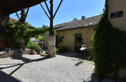 Holiday Home in Ardèche near Château de Ventadour - Foto 21