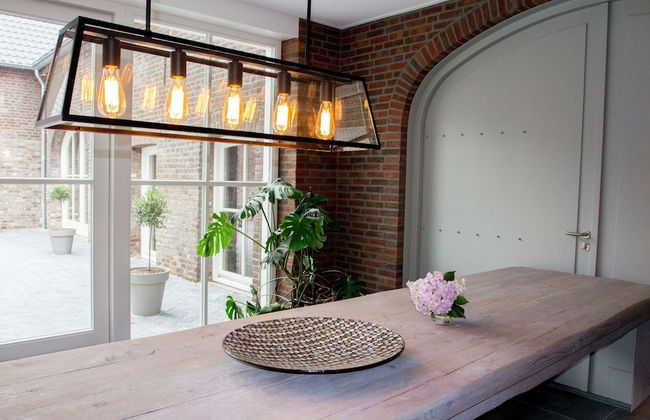 Swolgen Estate With Sauna - Photo 33