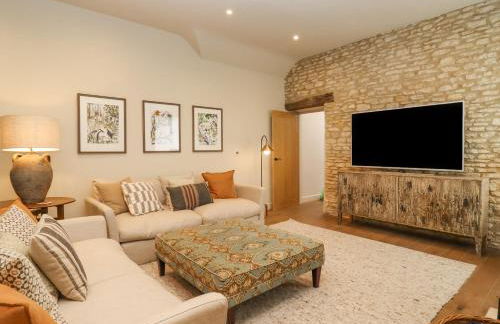 Hawthorn Barn - Photo 6