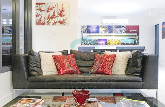 Zenlux Waterfront Mansion Infinity Pool Cinema - Foto 11