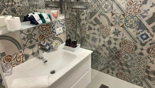 Lady Marzamemi - Foto 4, Shower