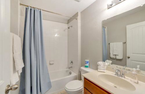 Quiet Suburban Home with Private Yard in Seagoville! - Foto 16