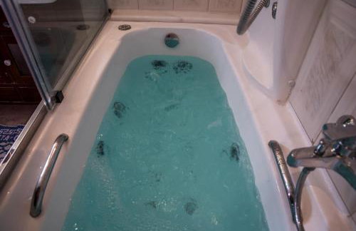 Paradise Bar Apartments - Photo 38