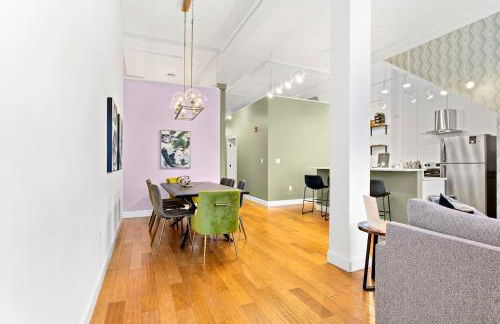 KING First Floor Sleep8 4Beds 2BA Swepson Escape - Foto 8