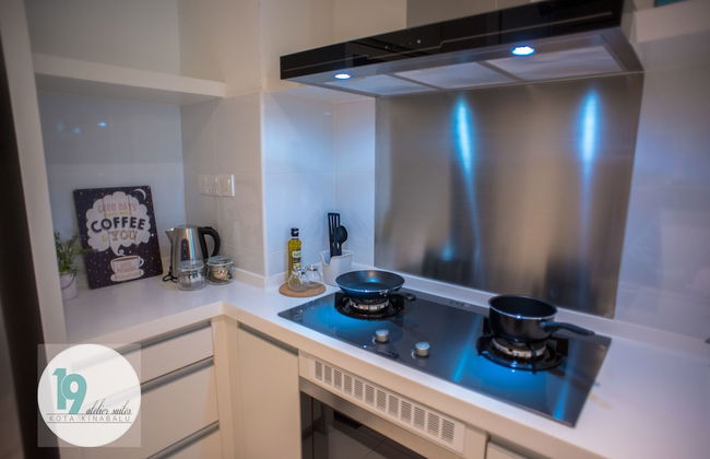 19 Atelier Suites Sutera Avenue - Photo 29