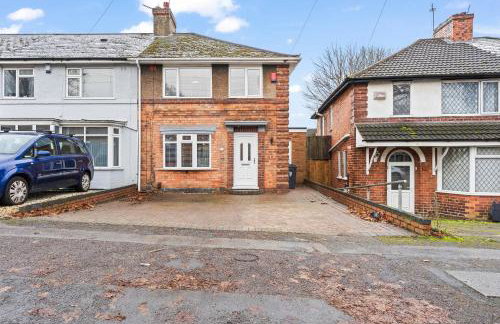 Spacious 3 Bedroom Contractor Stay House in Birmingham B23 near M6 & Fort Dunlop with Free Parking and WiFi - Foto 16