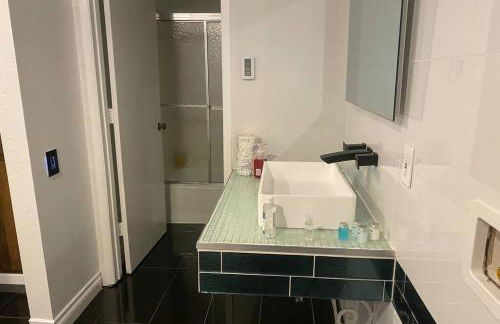 Comfy, Quiet, Condo near Lake Mary and the Village - Foto 16