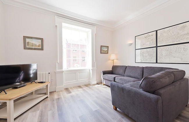 Henrietta Suites City Centre - Photo 56