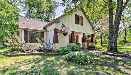 Retreat with Lake Access and Private Boat Dock! - Foto 1