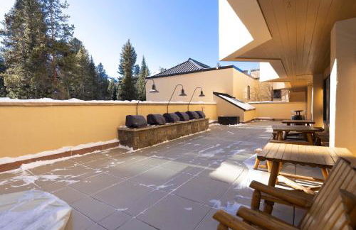 NEW! Marriott Slope View Ski in Ski out Luxury Studio Sleeps 4 Full kitchen, Amenities & Fee Parking - Foto 31