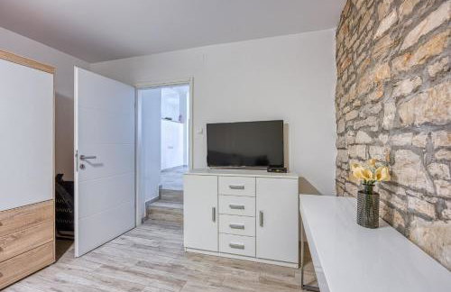 Apartment Alice Close to Pula Centre - Happy Rentals - Photo 13