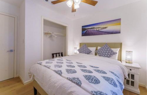 Cozy Austin Escape King and 3 Queens Family or Group - Foto 7