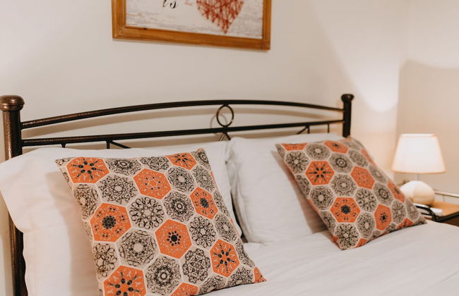 Best House Central Apartment Ag.Nikolaou - Photo 3